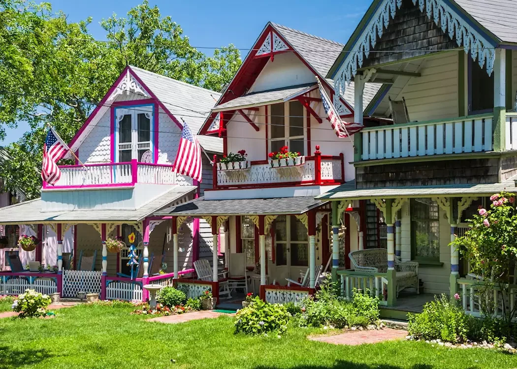 Martha’s Vineyard vs Nantucket – which island is better?