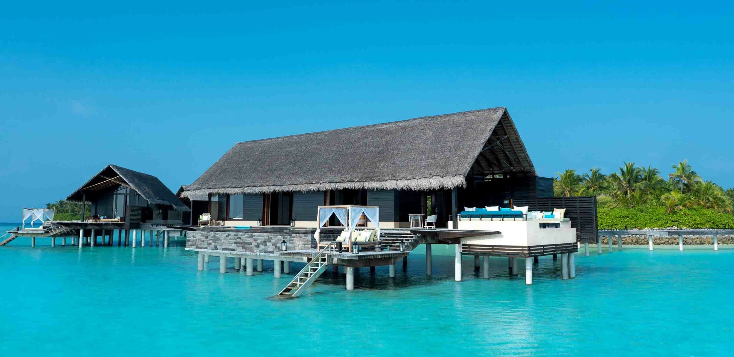 Gay vacations The Best of Male: Waldorf Astoria & Reethi Rah