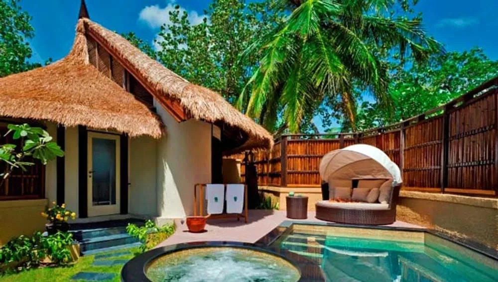 Luxury gay travel