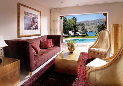 Oh! All Suites suite with sharing pool Oh! All Suites suite with sharing pool