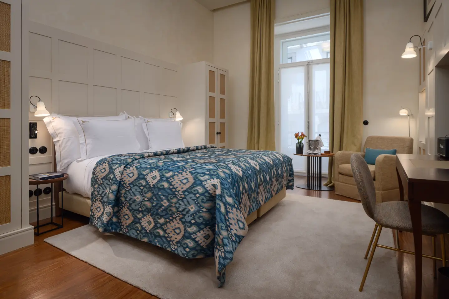 Luxury gay travel
