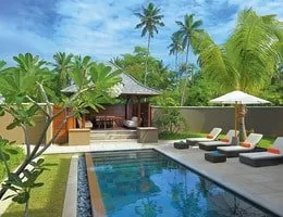 Luxury gay travel
