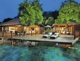 Luxury gay travel