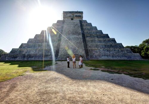Discover Cancun