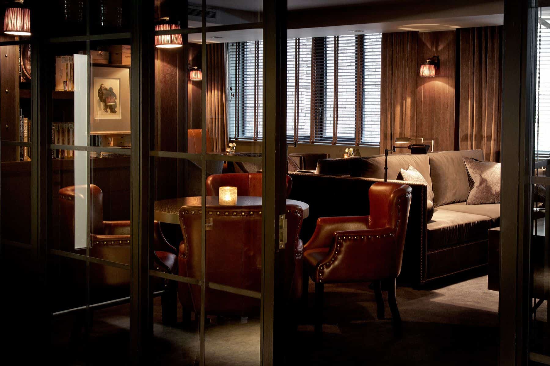 Dakota Deluxe Glasgow