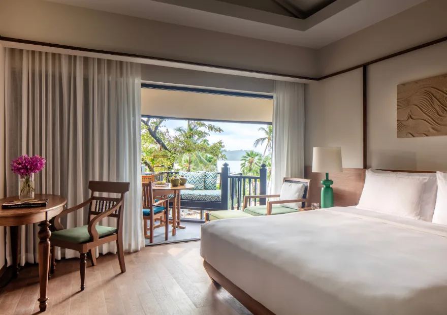 Luxury gay travel