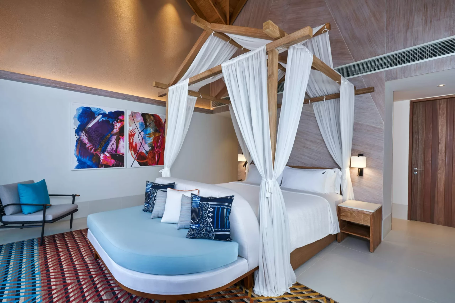 Luxury gay travel
