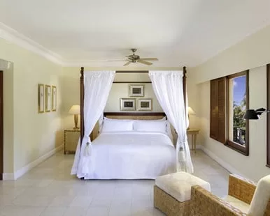 Luxury gay travel