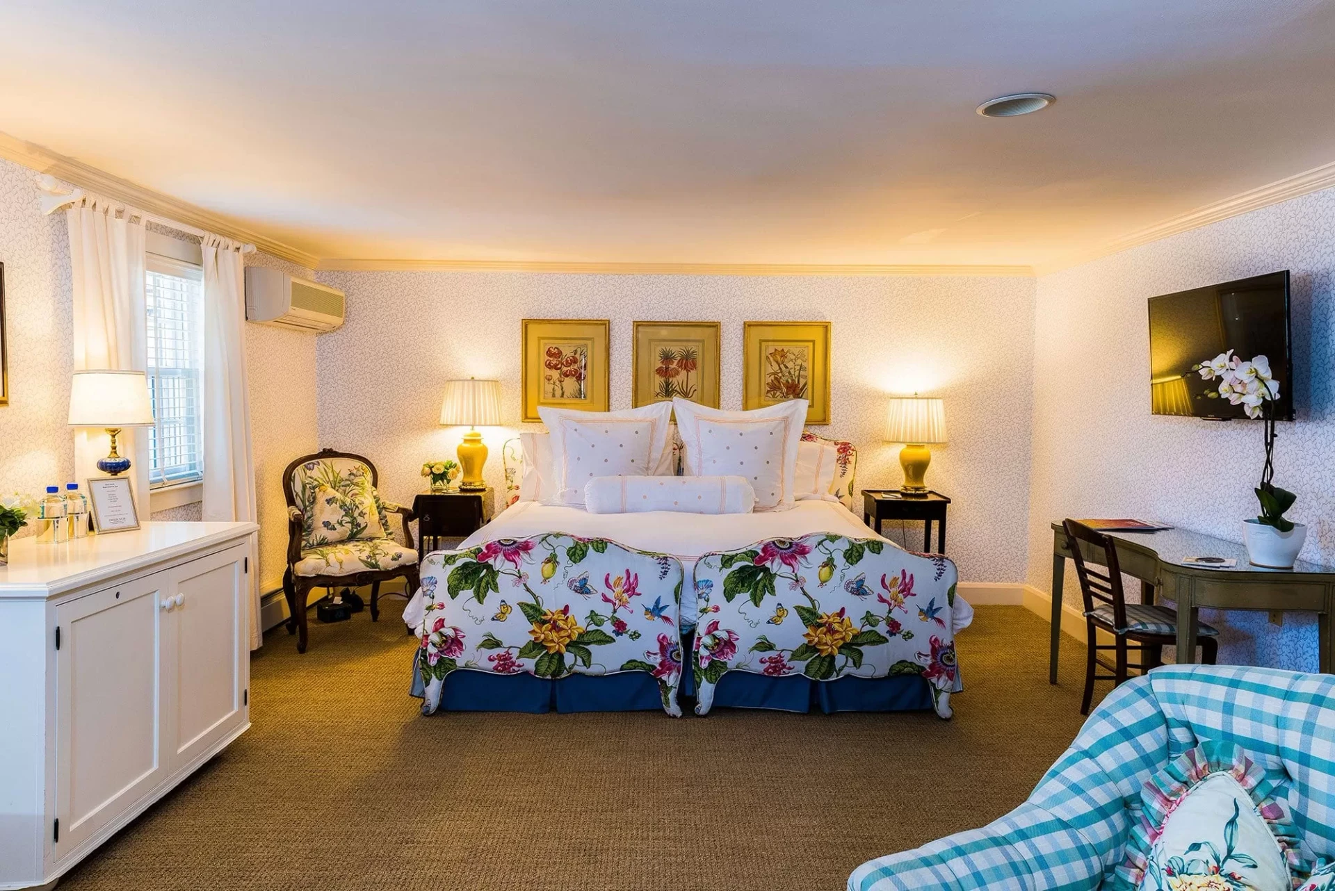 Luxury gay travel