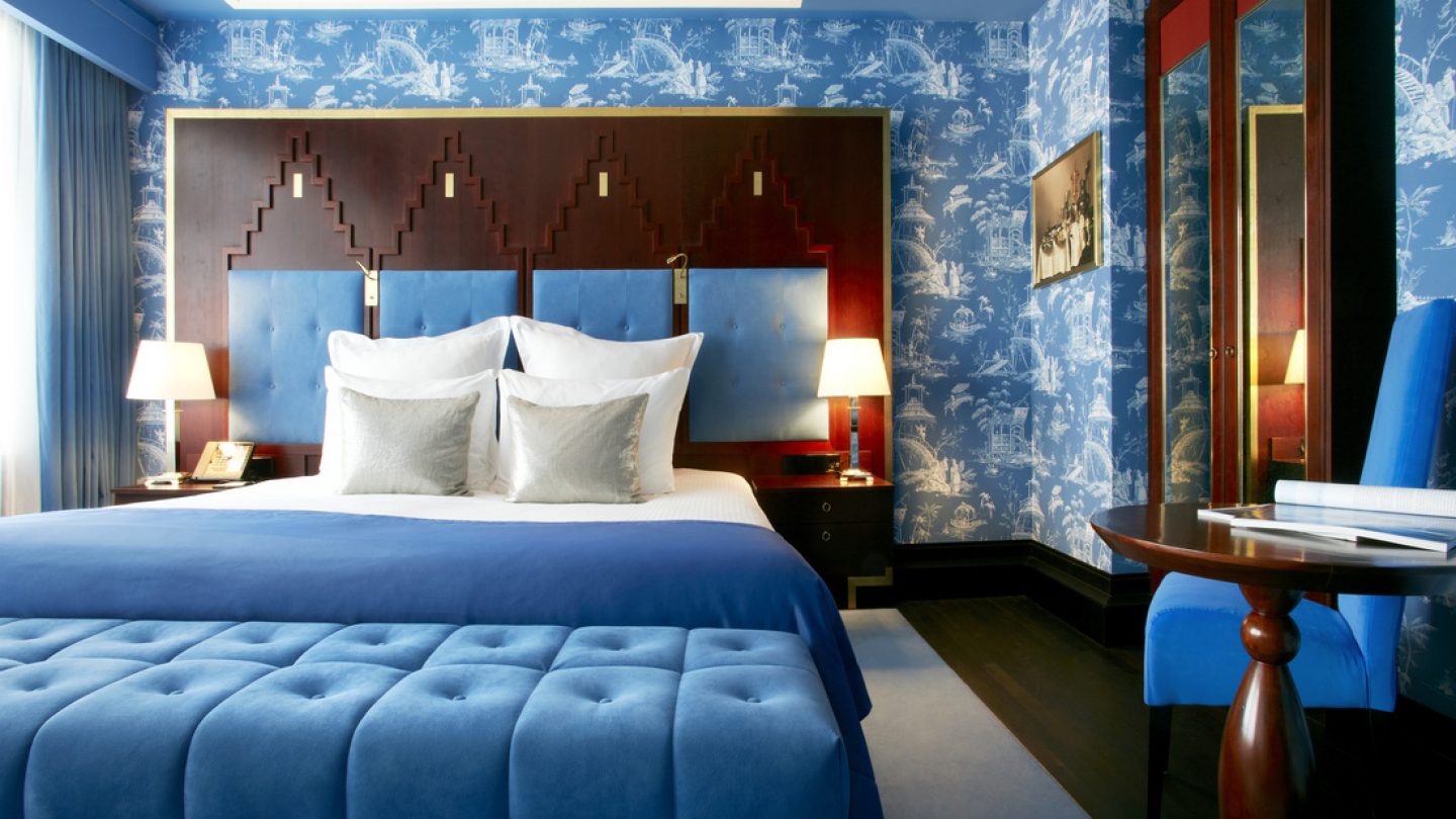 Luxury gay travel