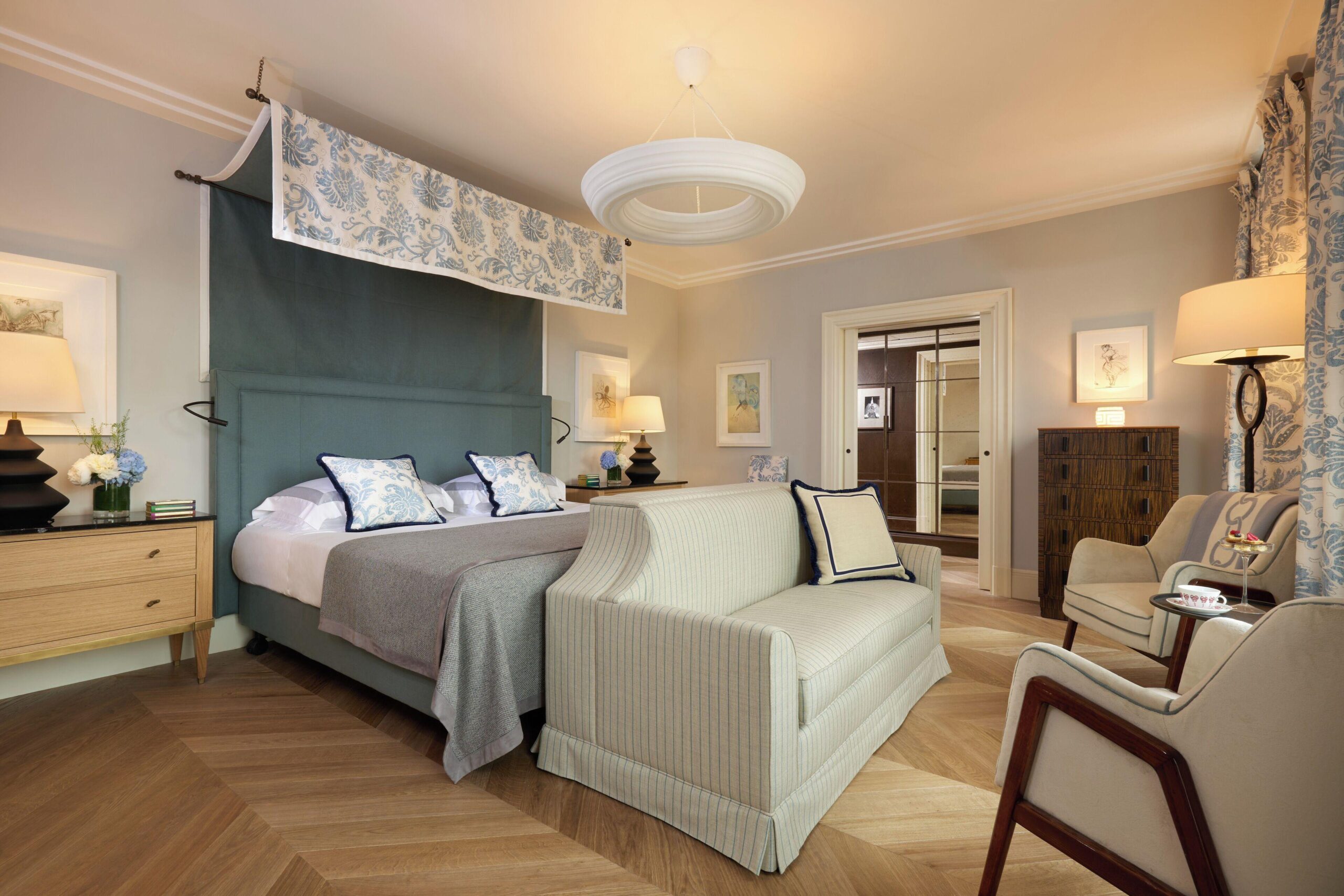 Luxury gay travel