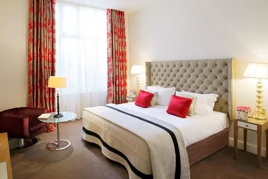 Luxury gay travel