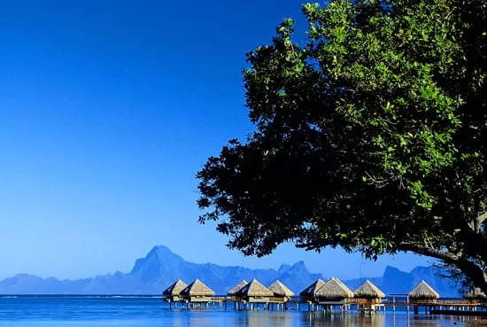 Tahiti Ia Ora Beach Resort