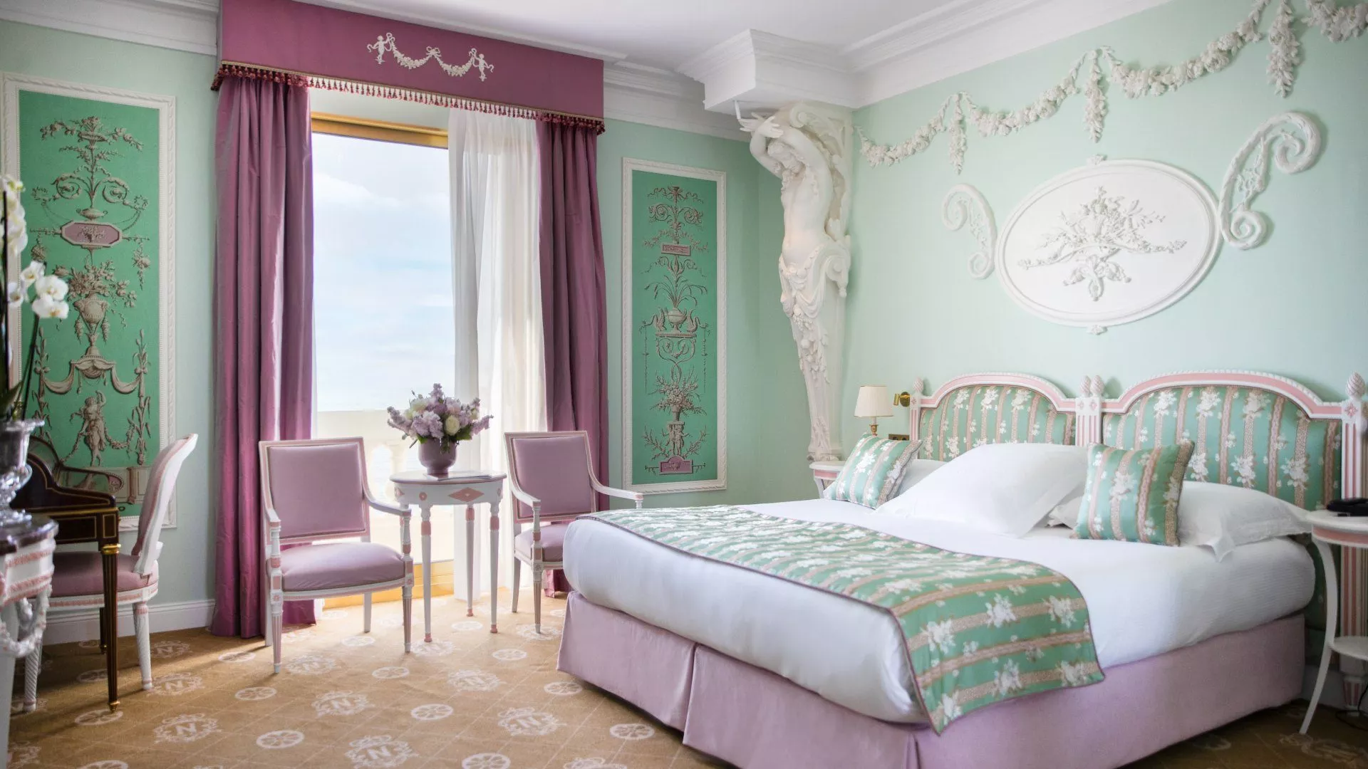 Luxury gay travel