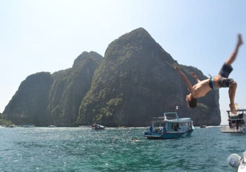 Gay Group Trip: Thailand Explorer