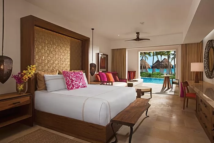 Luxury gay travel