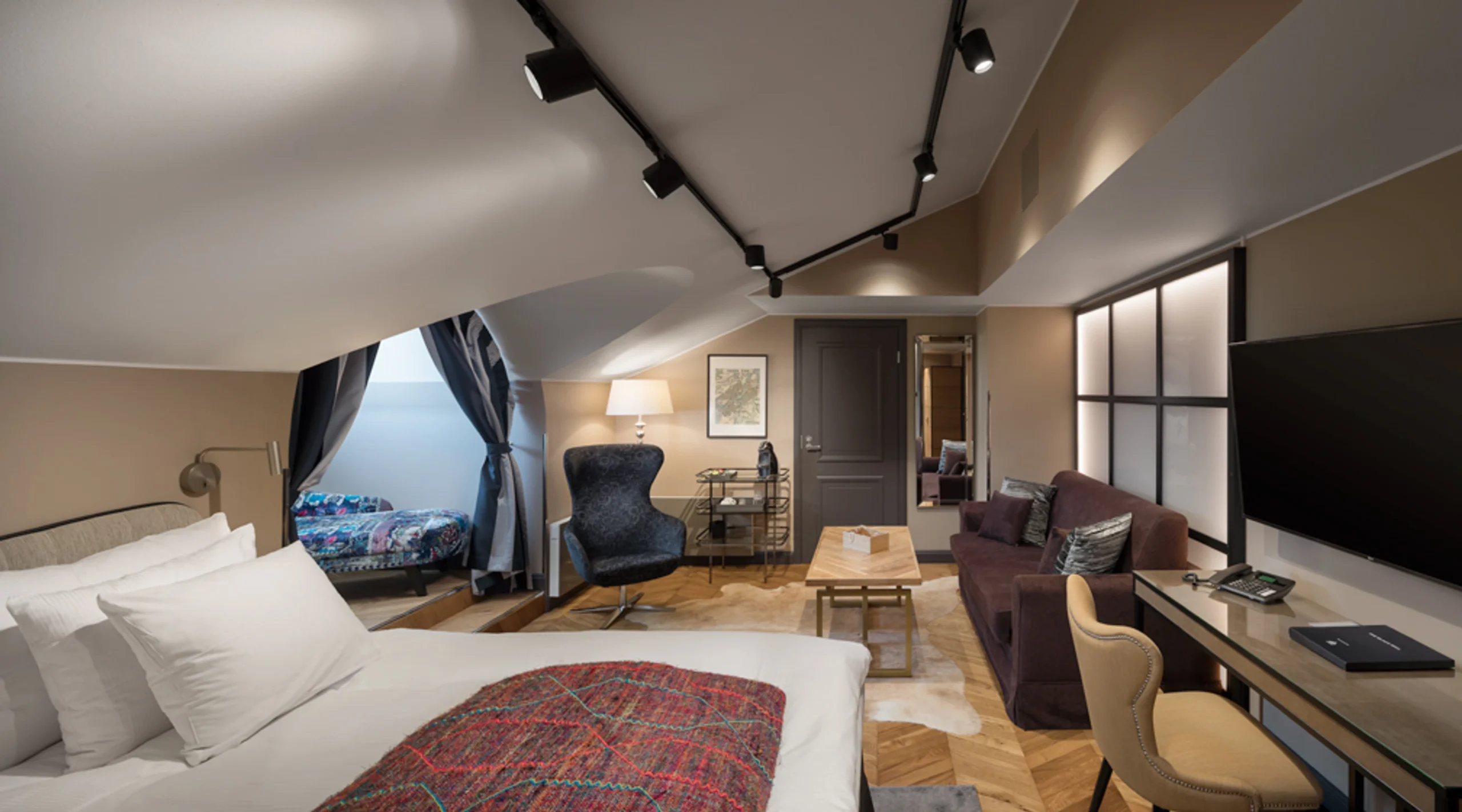 Luxury gay travel