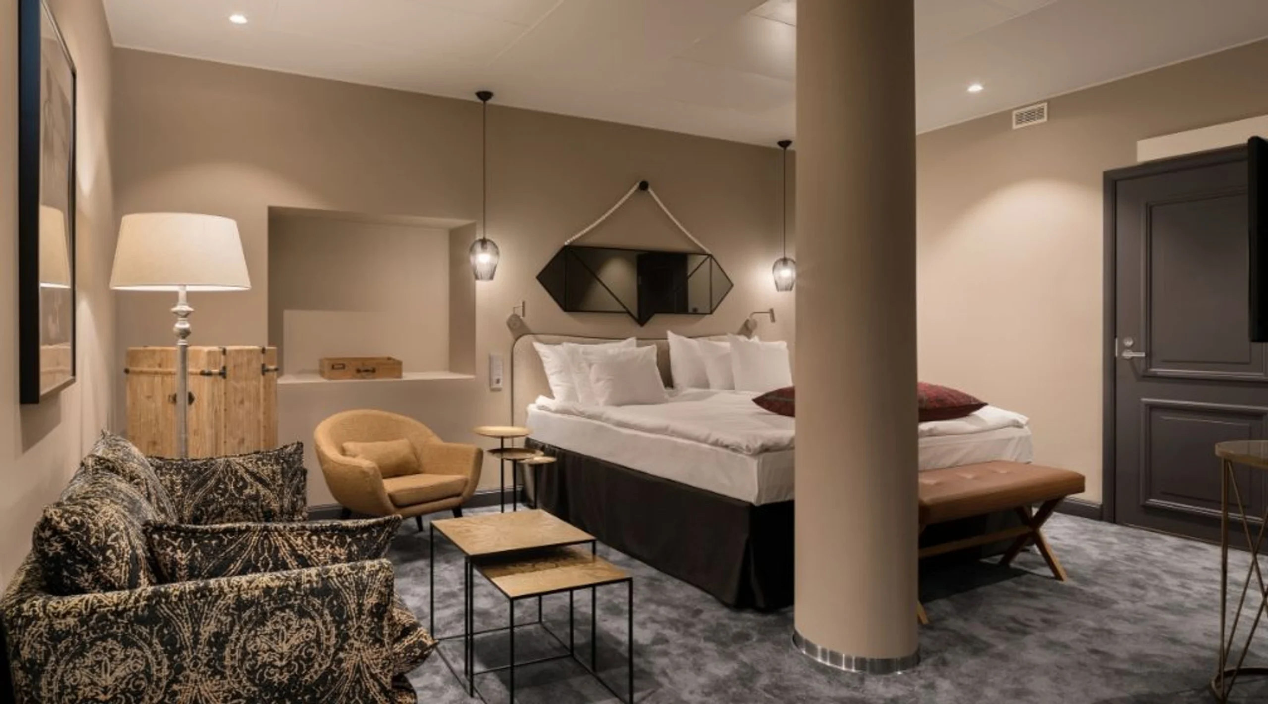 Luxury gay travel