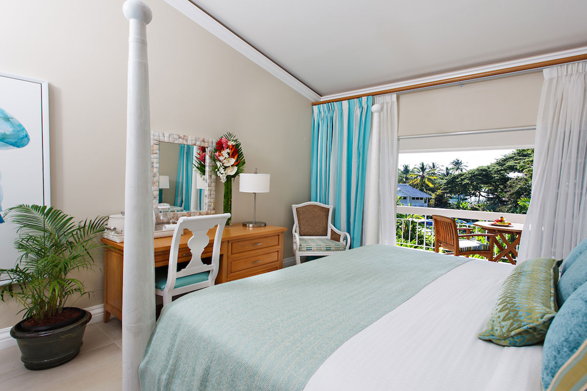 Luxury gay travel