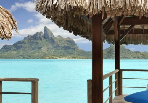 The St. Regis Bora Bora Resort 4 The St. Regis Bora Bora Resort 4