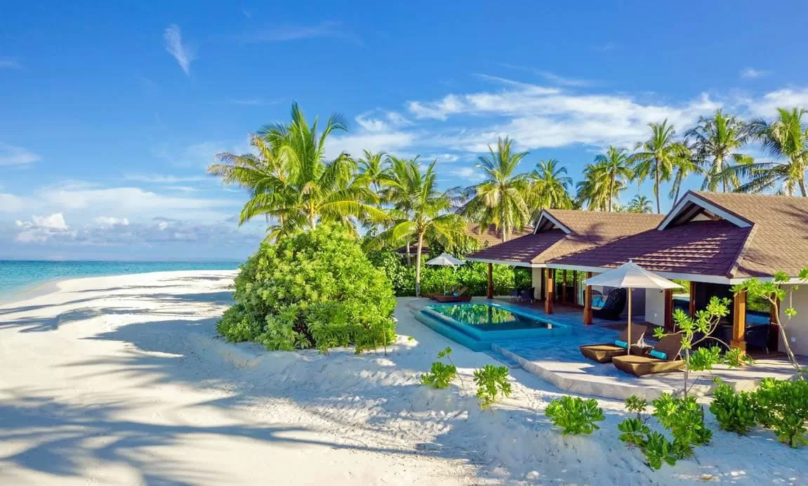 The Standard, Huruvalhi Maldives