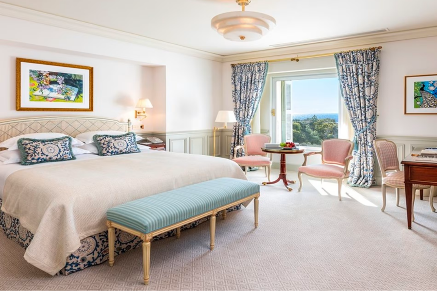 Luxury gay travel