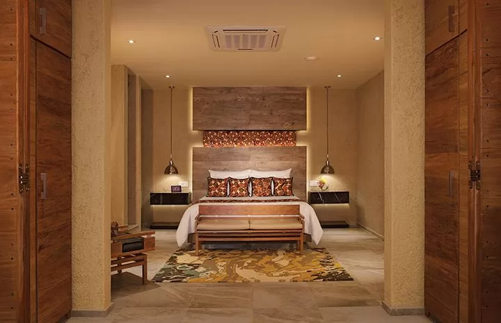 Luxury gay travel