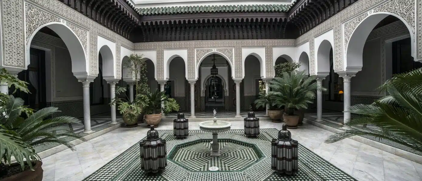 Quiet courtyard of a traditional Marrakech bathhouse