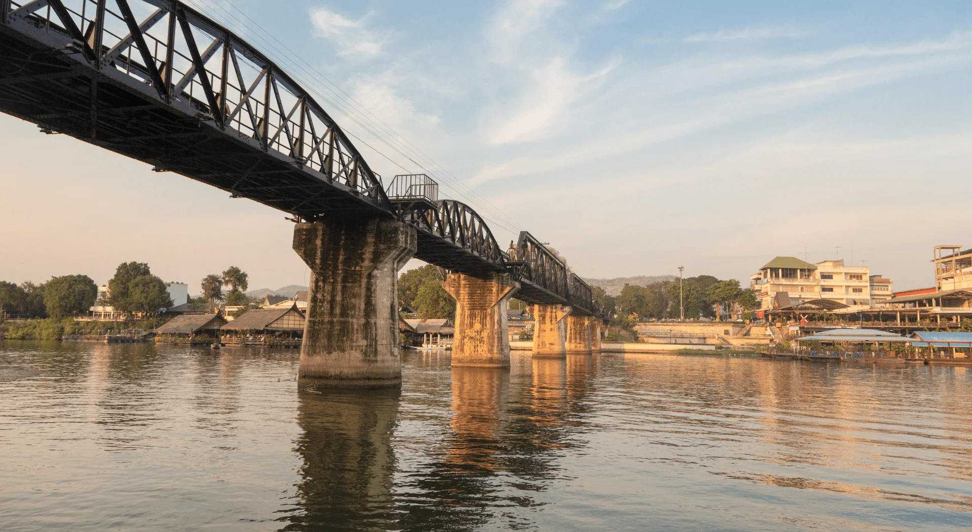 Bridge Over the River Kwai Tour: Bangkok, River Cruise & Hua Hin