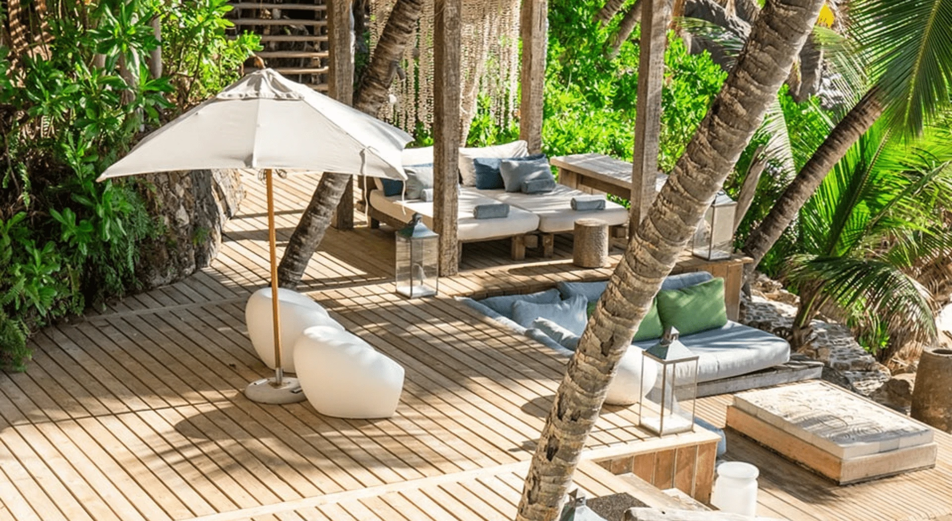 Luxury gay travel