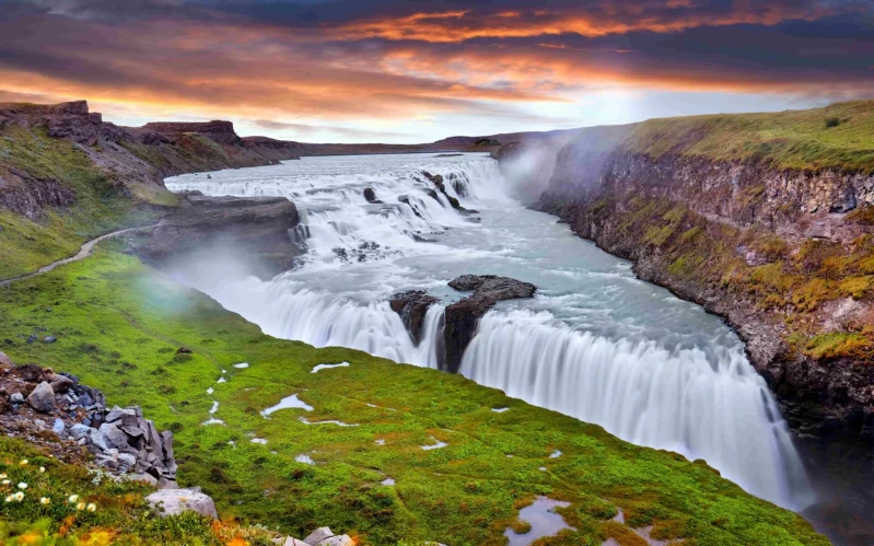 Iceland’s Northern Lights