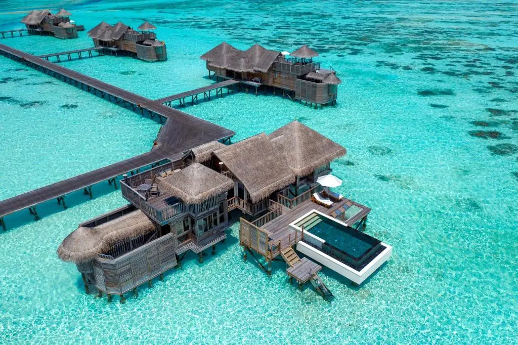 Barefoot Luxury: Six Senses Laamu & Gili Lankanfushi