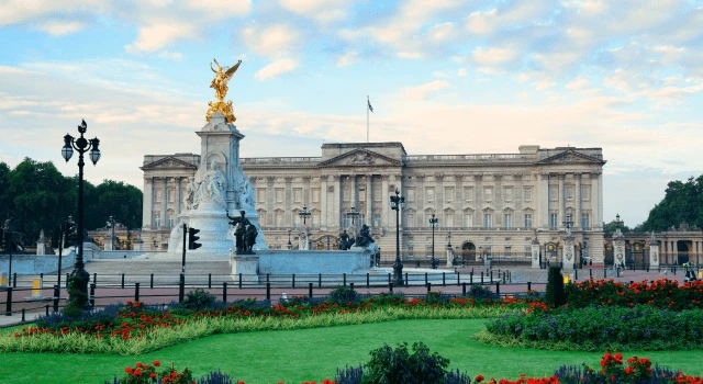 Luxury British Isles Tour: England, Scotland & Ireland