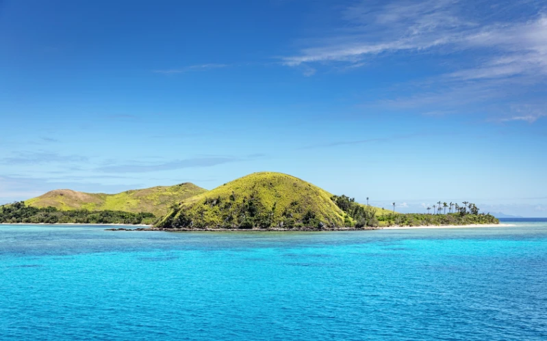 South Pacific Luxury Tour: Explore Fiji, New Zealand and Australia