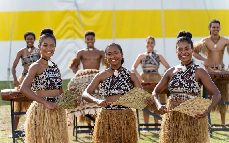 South Pacific Luxury Tour: Explore Fiji, New Zealand and Australia
