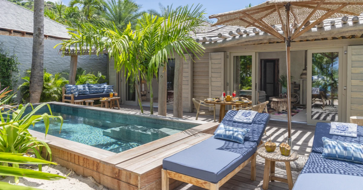 Luxury gay travel