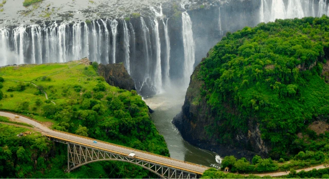 Day 2: Victoria Falls