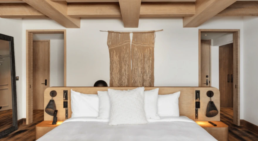 Luxury gay travel