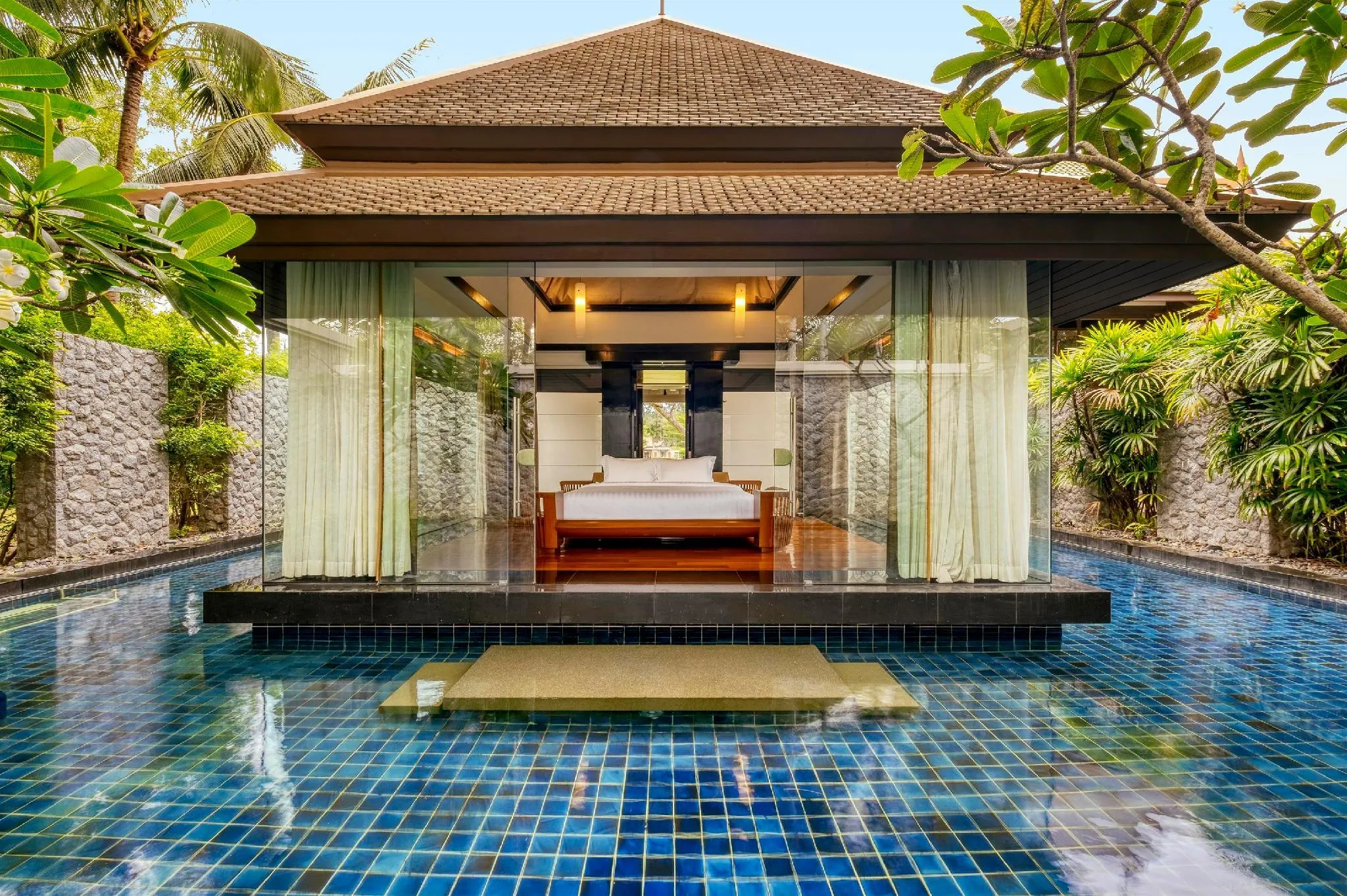 Luxury gay travel