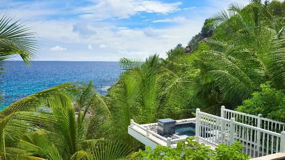 Luxury gay travel