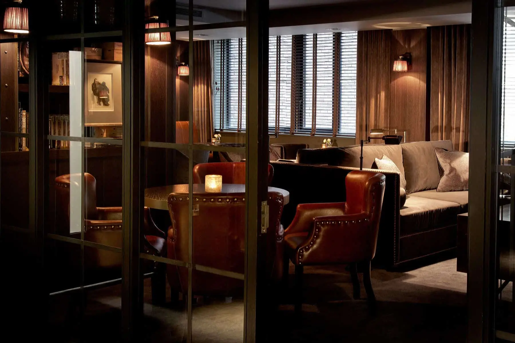 Dakota Deluxe Glasgow