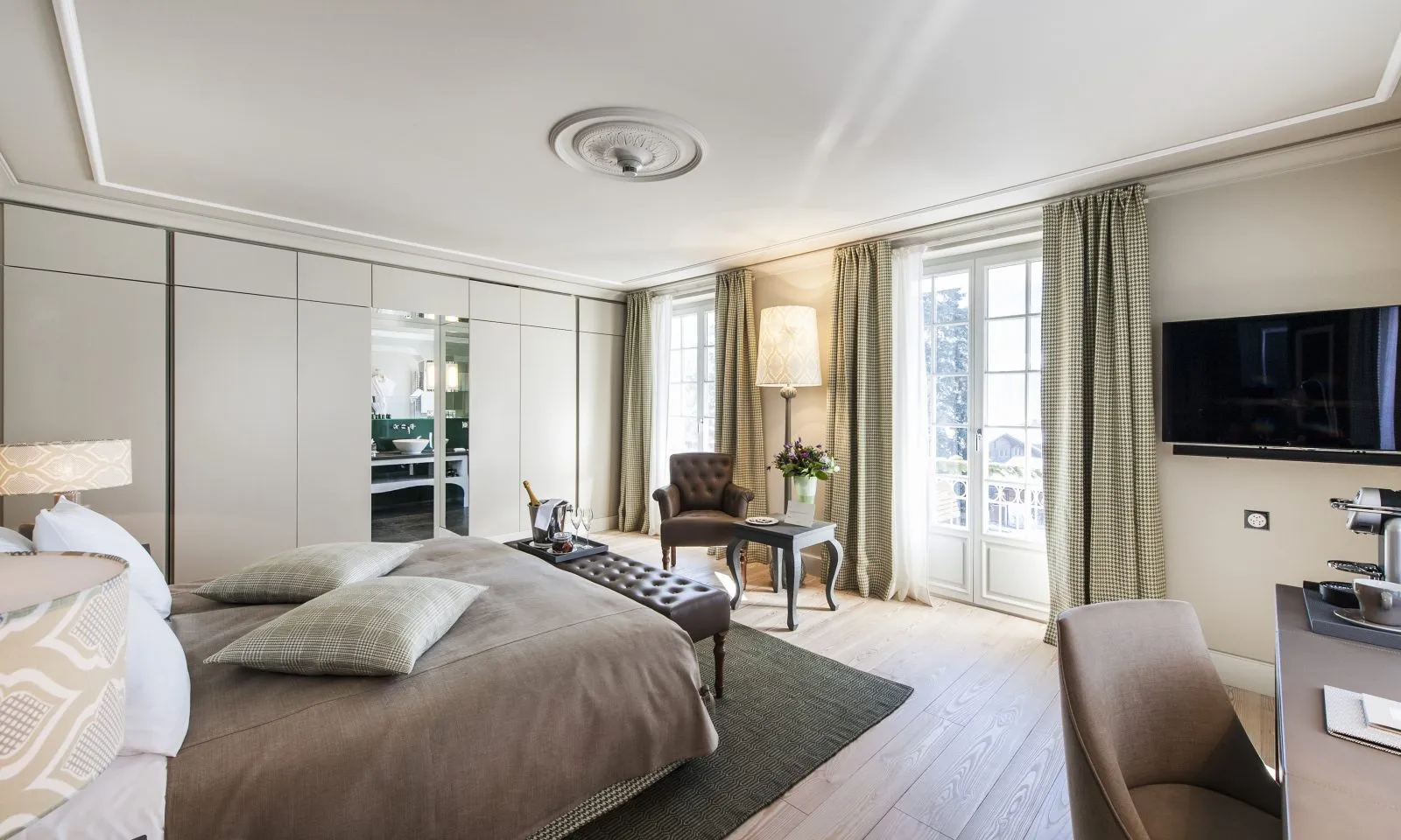 Luxury gay travel