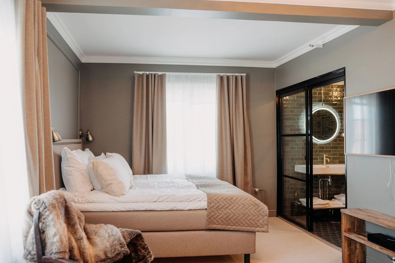 Luxury gay travel