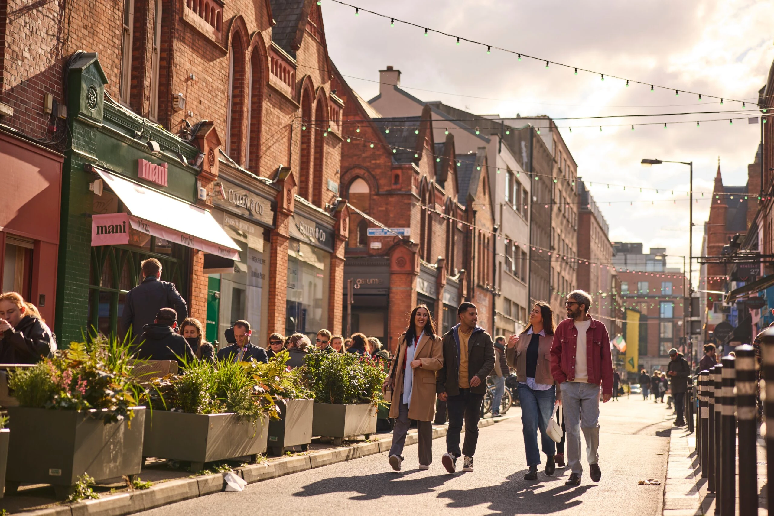 Belfast & Dublin: Titanic History and Literary Ireland