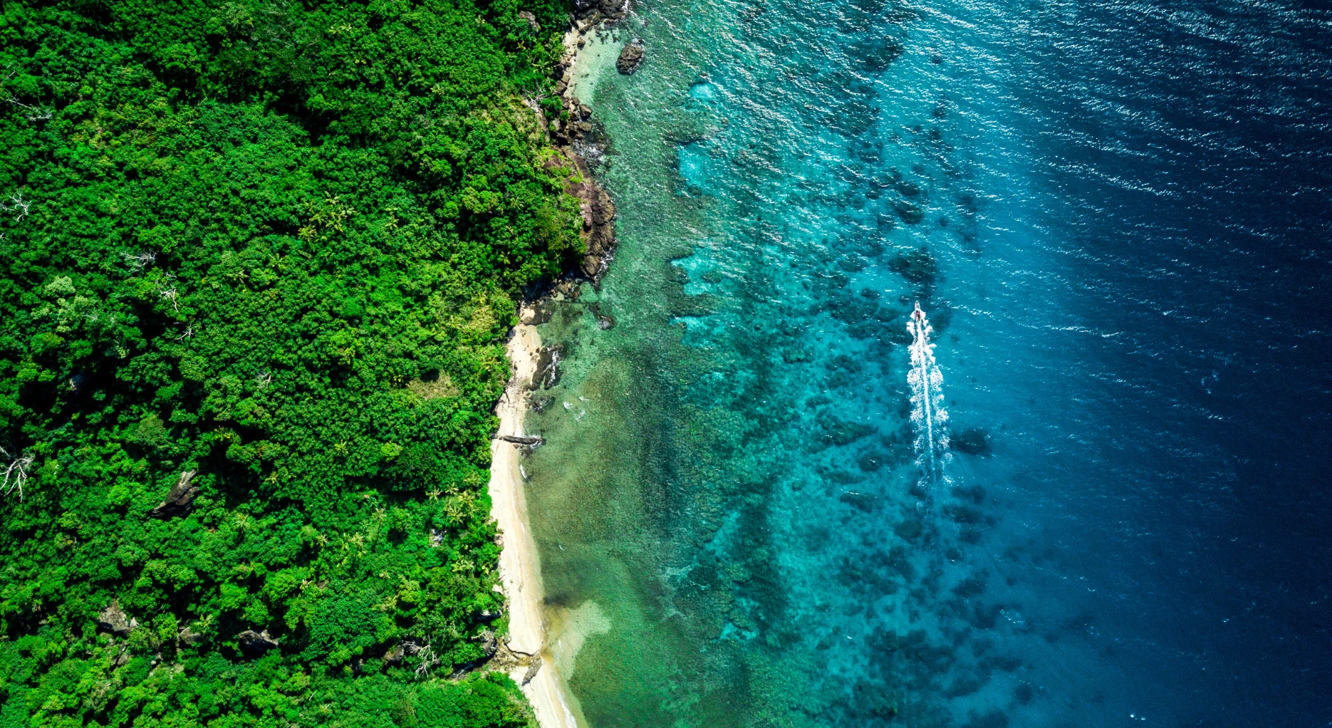 Fiji vs Tahiti: Which South Pacific Island Is Better?