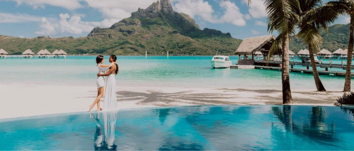 Hawaii or Bora Bora? The Ultimate Luxury Travel Guide