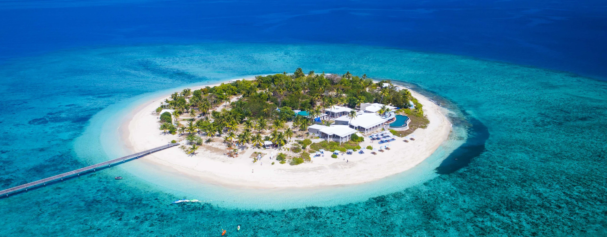 Luxury Fiji Island-Hopping: Mamanuca Islands and Taveuni