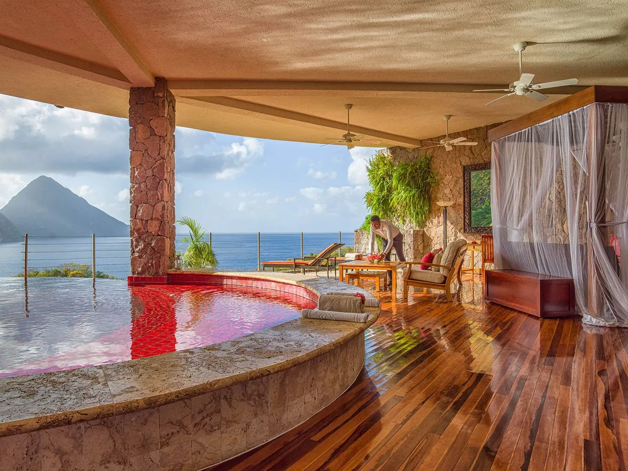Jade Mountain Resort