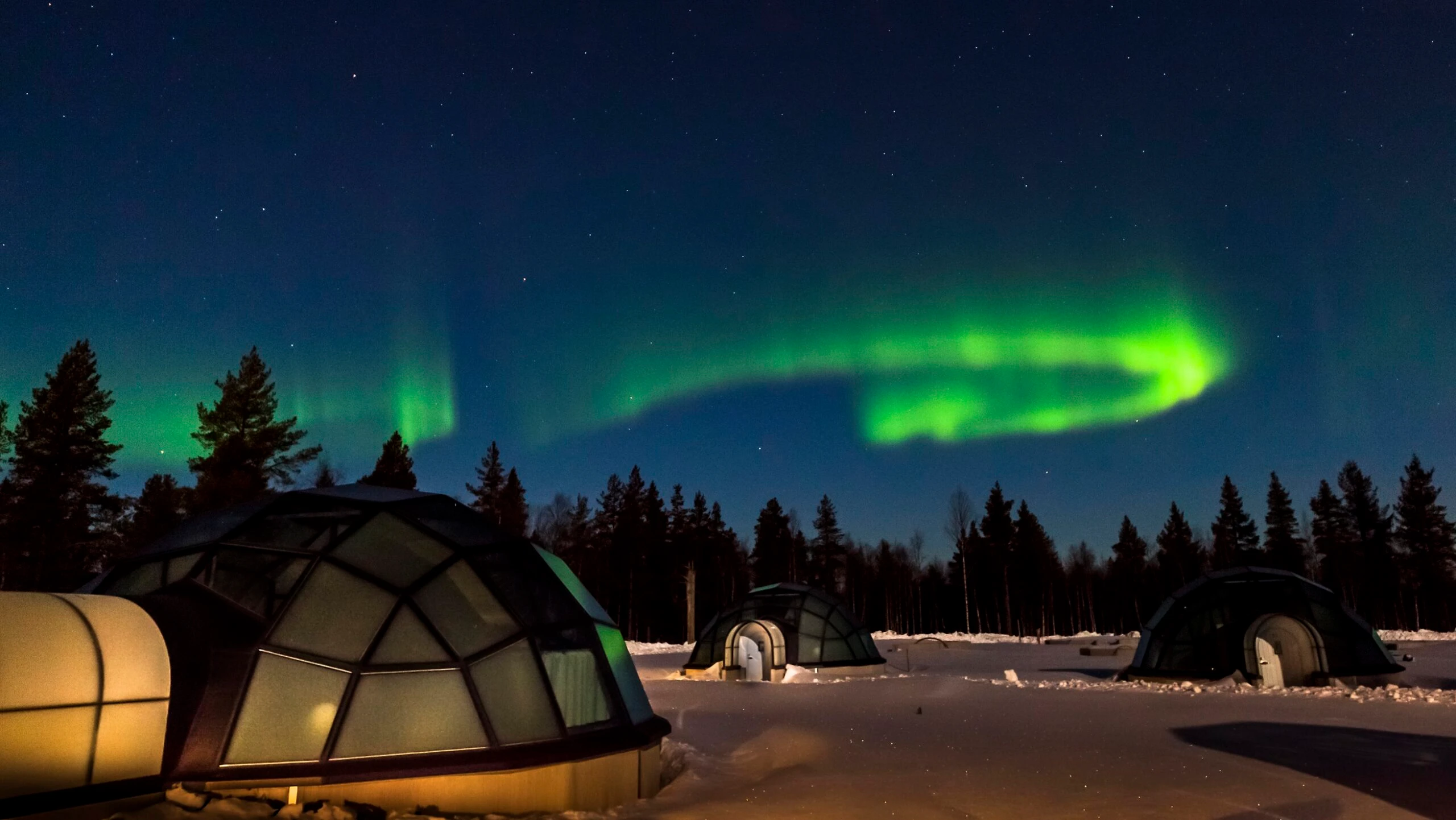 Kakslauttanen Arctic Resort: Lapland Igloo Hotel