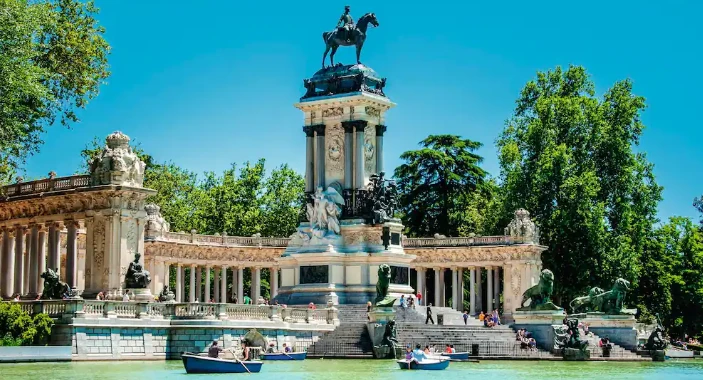 Grand Tour of Spain: Madrid, Seville, Valencia and Barcelona